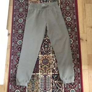 Aritzia TNA Perfect Sweatpant